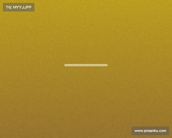 高速路惊现全裸女子带狗链脚铐爬行,司机勇敢追击几公里成功制止